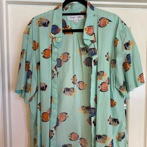 Old navy mens shirt